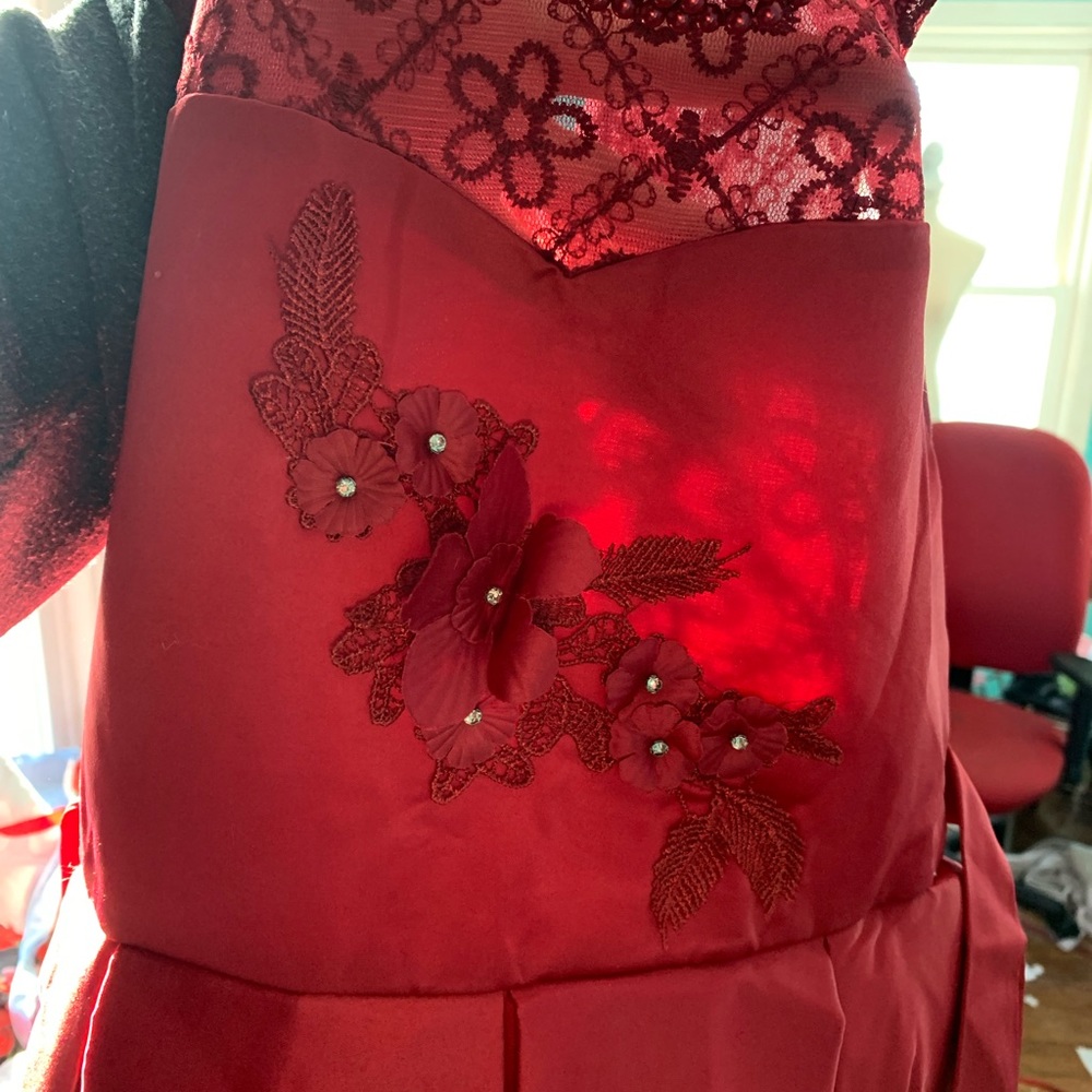 Mia belle baby size 10 dress